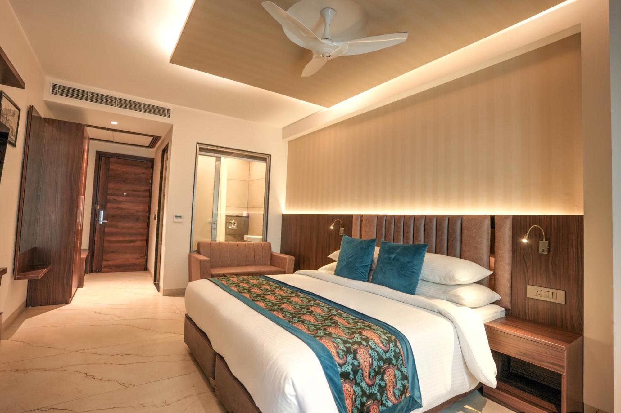 Rj Hotel - Managed By Atithi House Greater Noida Exteriér fotografie