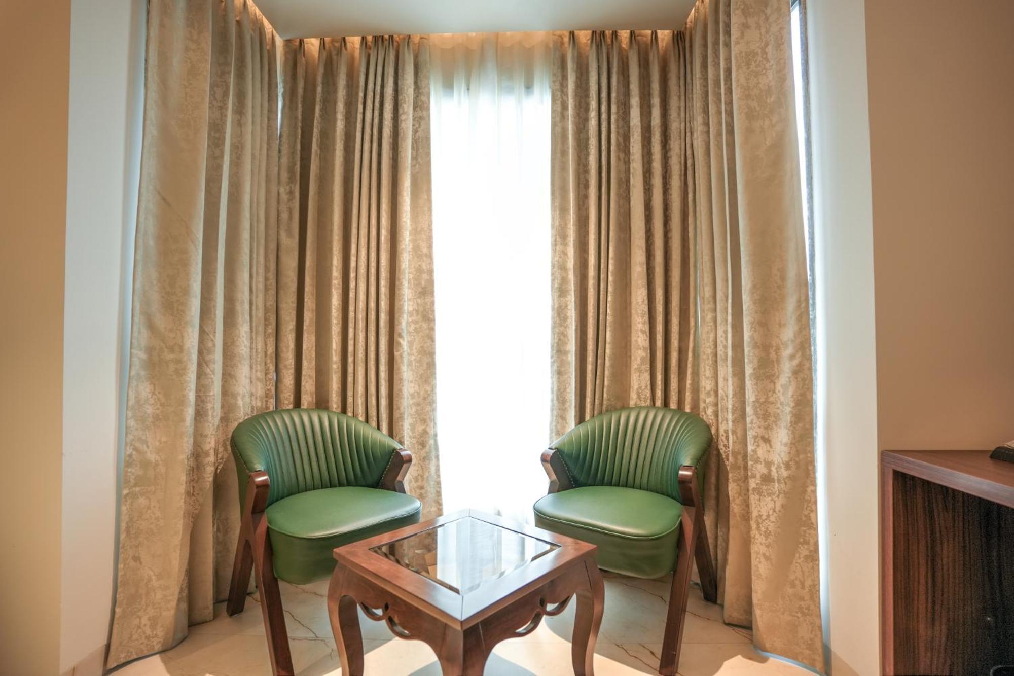 Rj Hotel - Managed By Atithi House Greater Noida Exteriér fotografie